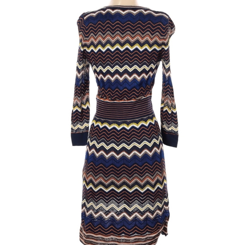 Elegant Karen Millen everyday dress size S with chevron pattern - Picture 2 of 4